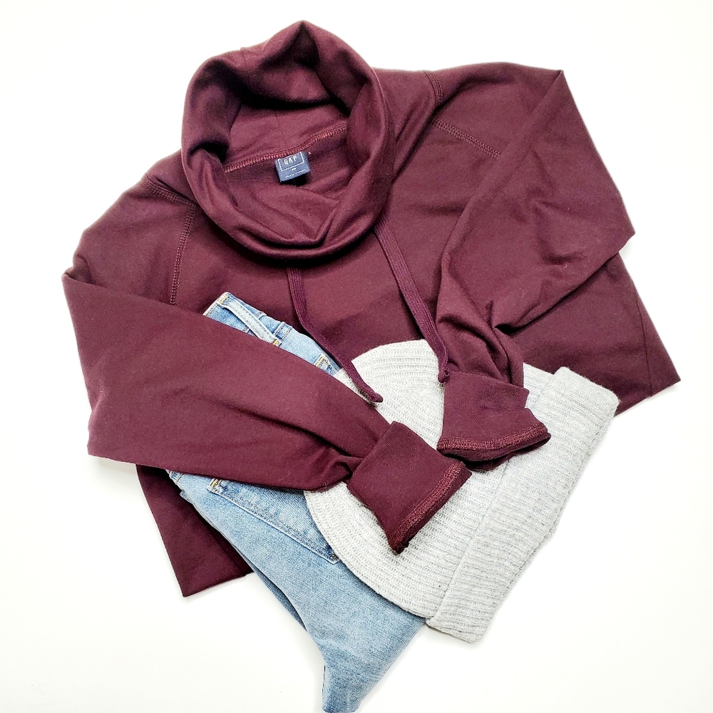 NWT Boyfriend Funnel Neckline Sweatshirt Size XS